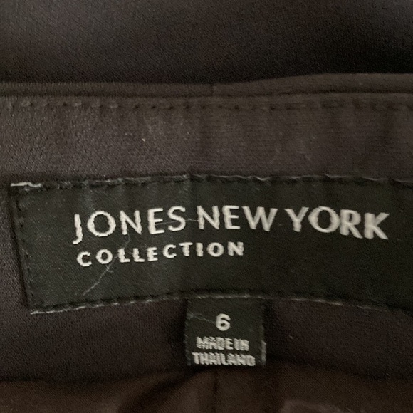 Jones New York Collection Dark grey formal trousers with lining. Size 6. - Picture 5 of 9